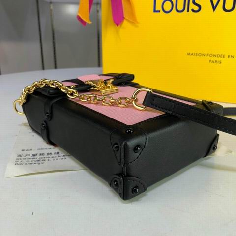 Trunk Vertical M63913 wq (15)