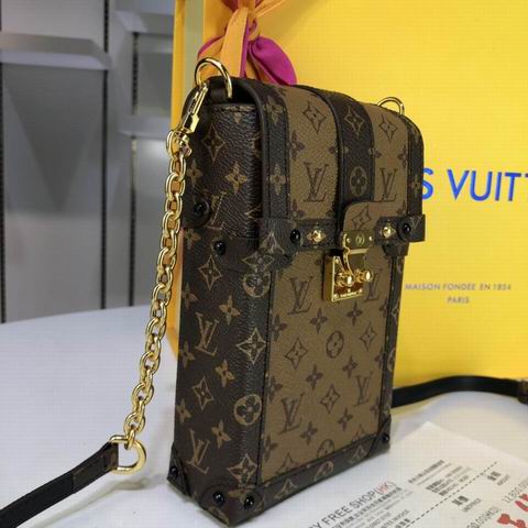 Trunk Vertical M63913 wq (21)