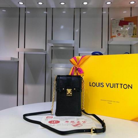 Trunk Vertical M63913 wq (27)