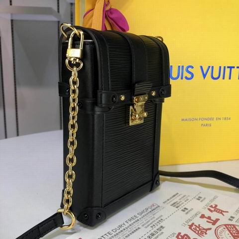 Trunk Vertical M63913 wq (33)