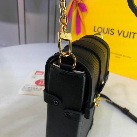 Trunk Vertical M63913 wq (35)