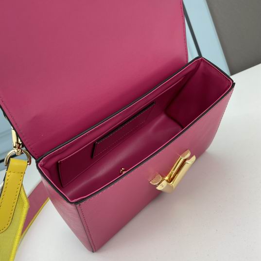 Twist 23x17x9.5cm ww3色 (23)