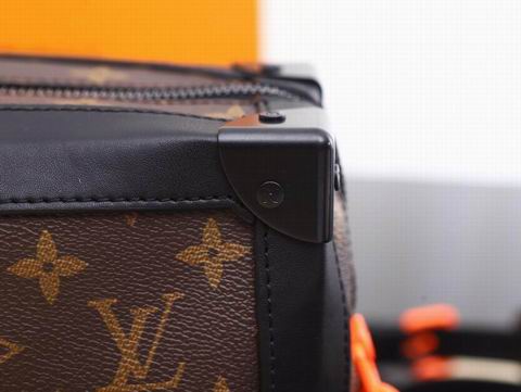 Virgil M44427 wq (17)