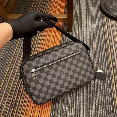 WM3557-3 26X17X8 (16)