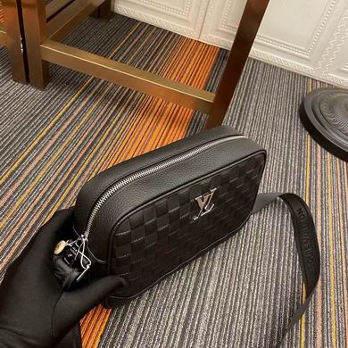 WM3557-3 26X17X8 (22)