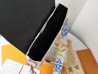 WMM45727 24X18X5.5 (25)