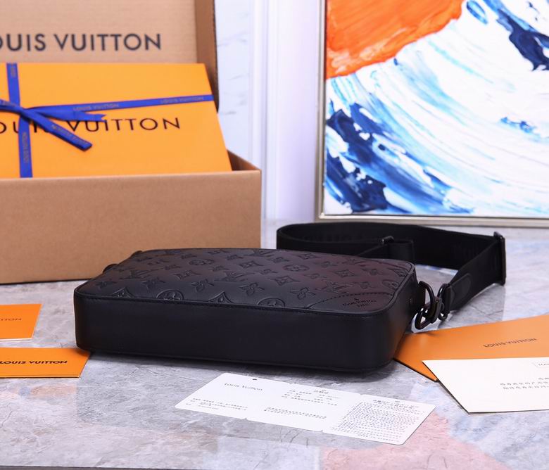 WMM69827 26X18.5X5 (8)