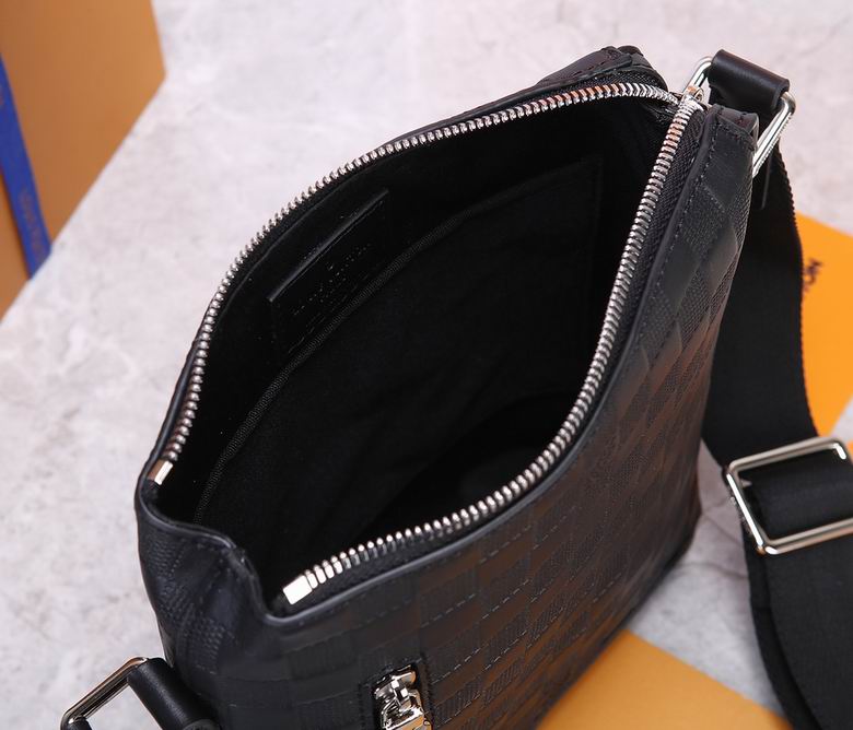 WMN40122 25X20X7 (9)