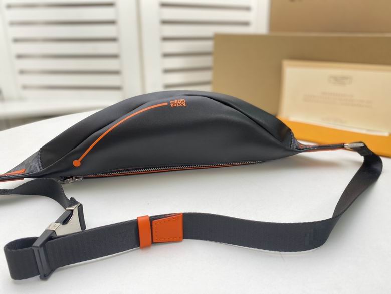 WMN40161 37X14X13 (2)