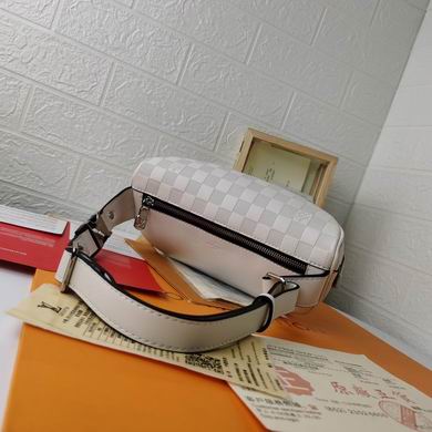 WMN40298 26X13.X7 (4)