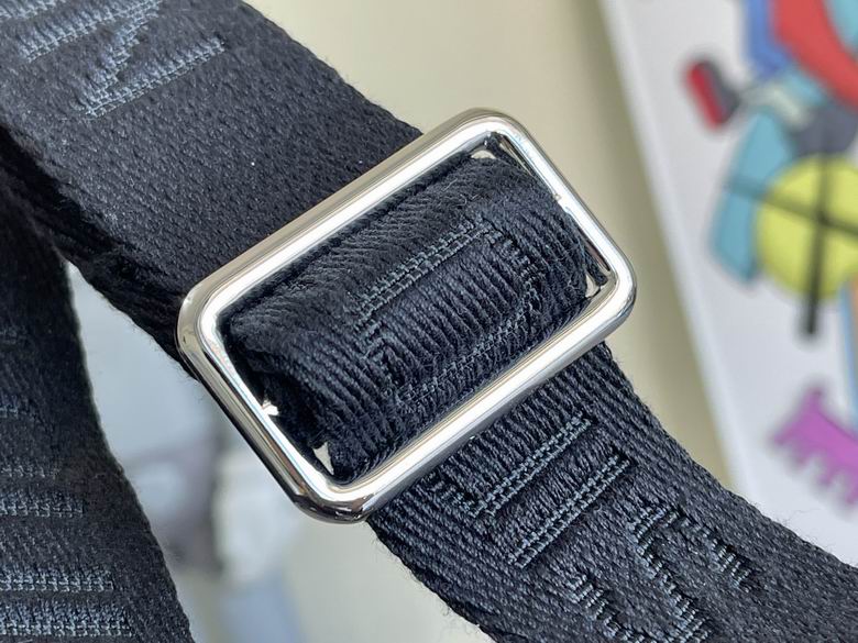 WMm45936 27X17X13 (6)