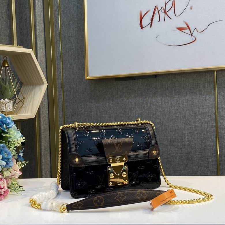 Wynwood M90516 21X14X9 AF (9)