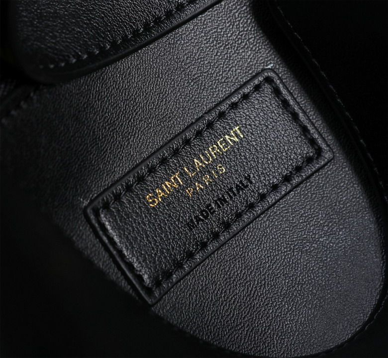 YSL 713938 23x22x8 5cm 8D_9