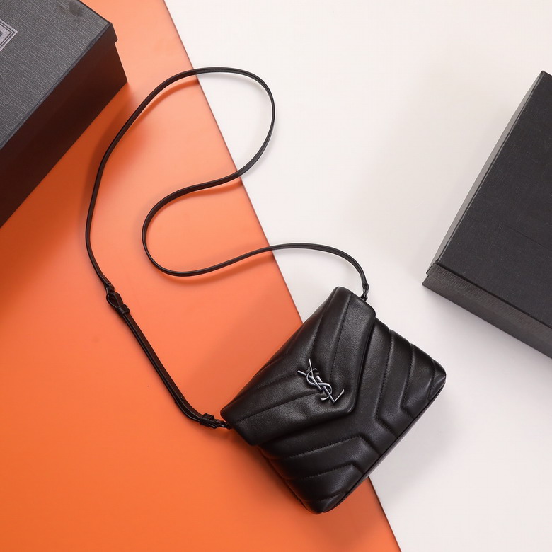 YSL Lou 467072 20x14x7cm 8D_1