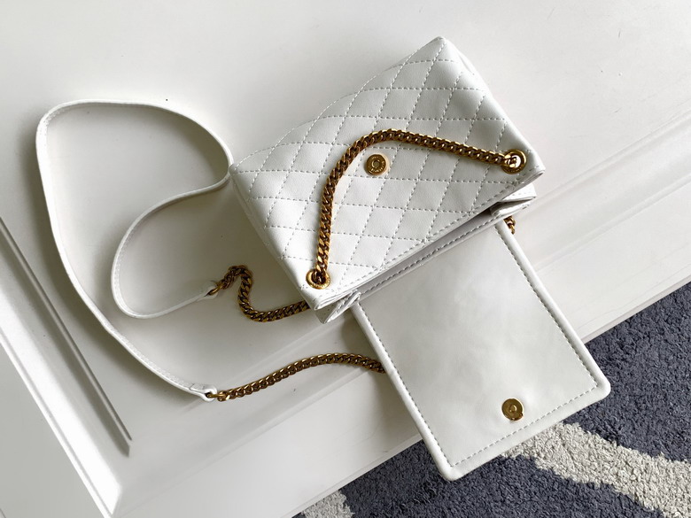 YSL Nolita 672738 18x13x6cm 8D_5