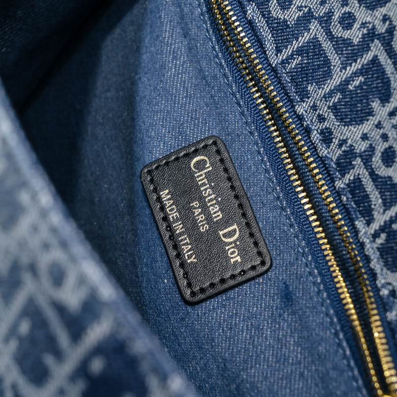 cd-1005 25X15X8cm XM 8