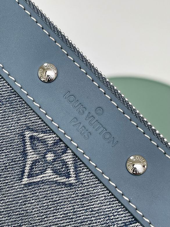 m82313 30X21.5X1cm XM (5)