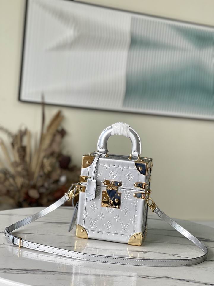 the Camera Box M10115 16x13x7.5cm gf (1)