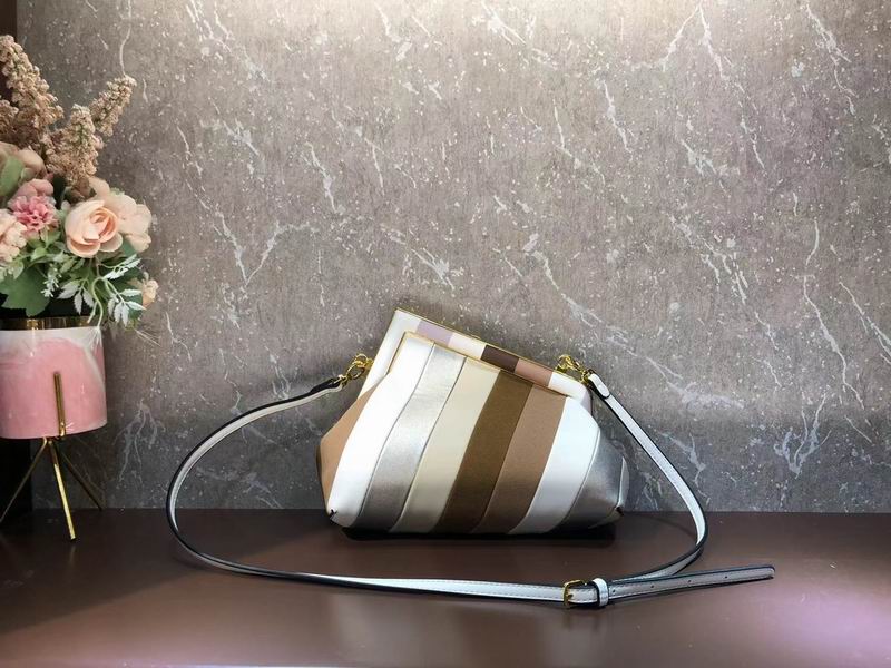 拼色F0756 26X18X9.5cm CN (1)