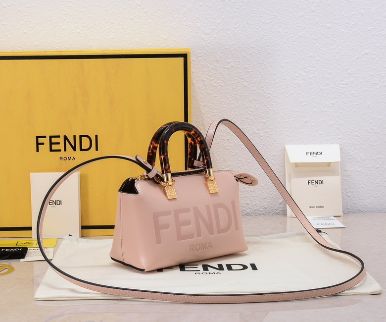 005 17X18X8cm WW 4 (2)