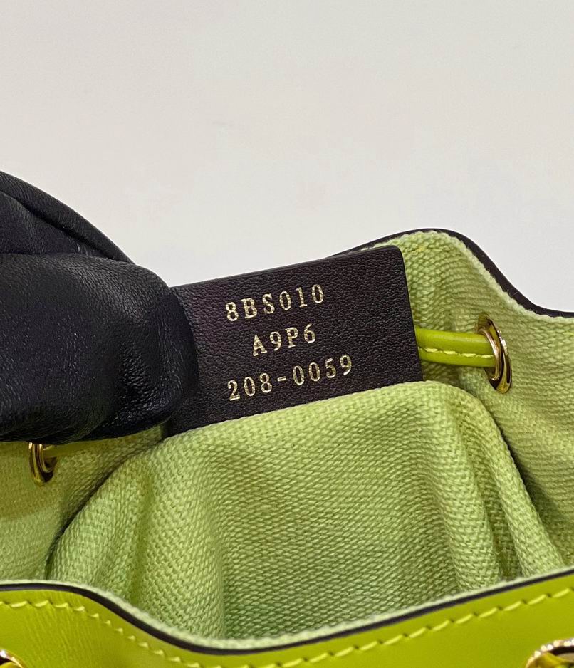 010 12X18X10cm H 5 (7)