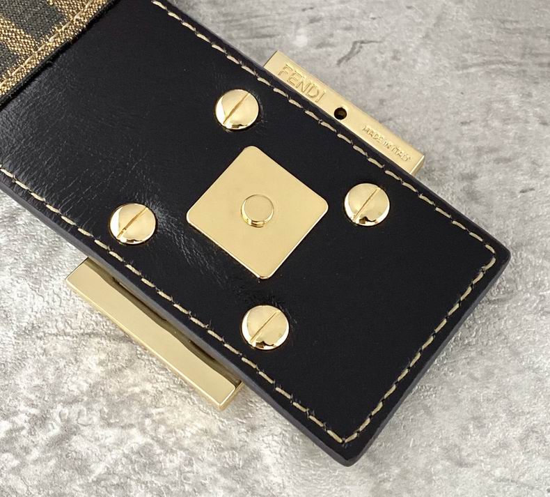 0155 26x10x18 cm wr (5)