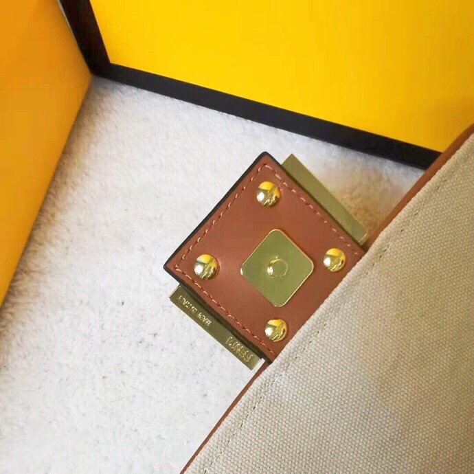 0156 19x10x4cm YG 2 (5)