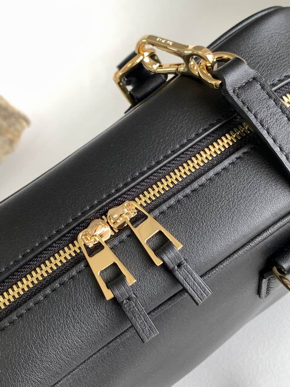 062128 23X15X10cm SS 5