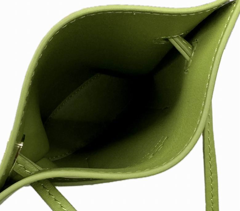 062239 21X15X5cm SS 8