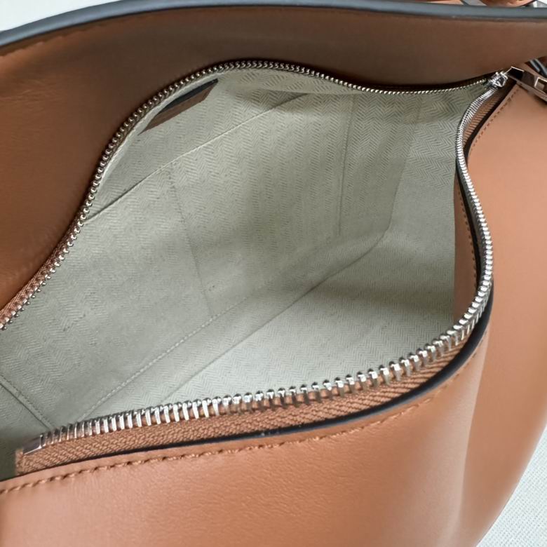 062433 33X14.7X21.5cm SS 7