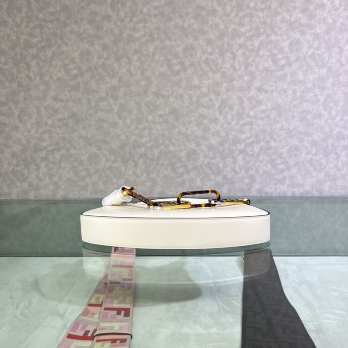 0689 32X5X11cm H 1 (5)