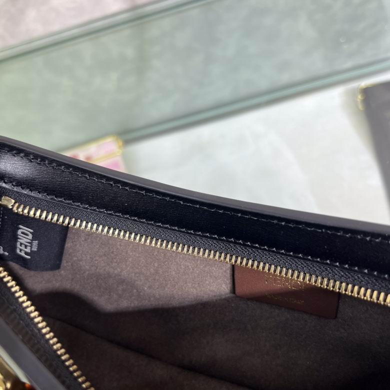 0689 32X5X11cm H 4 (9)