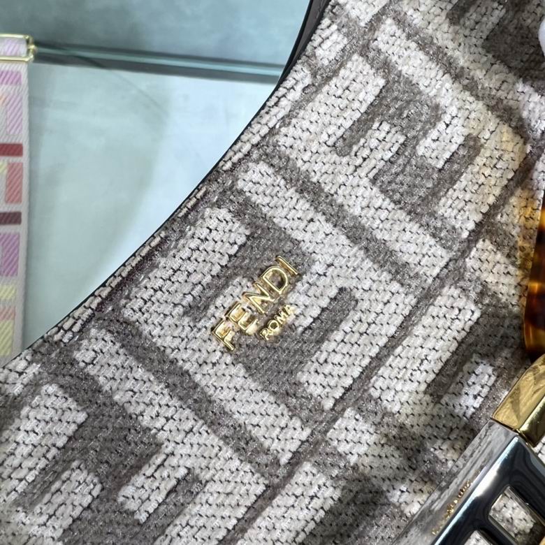 0689F 32X11X5cm H (6)