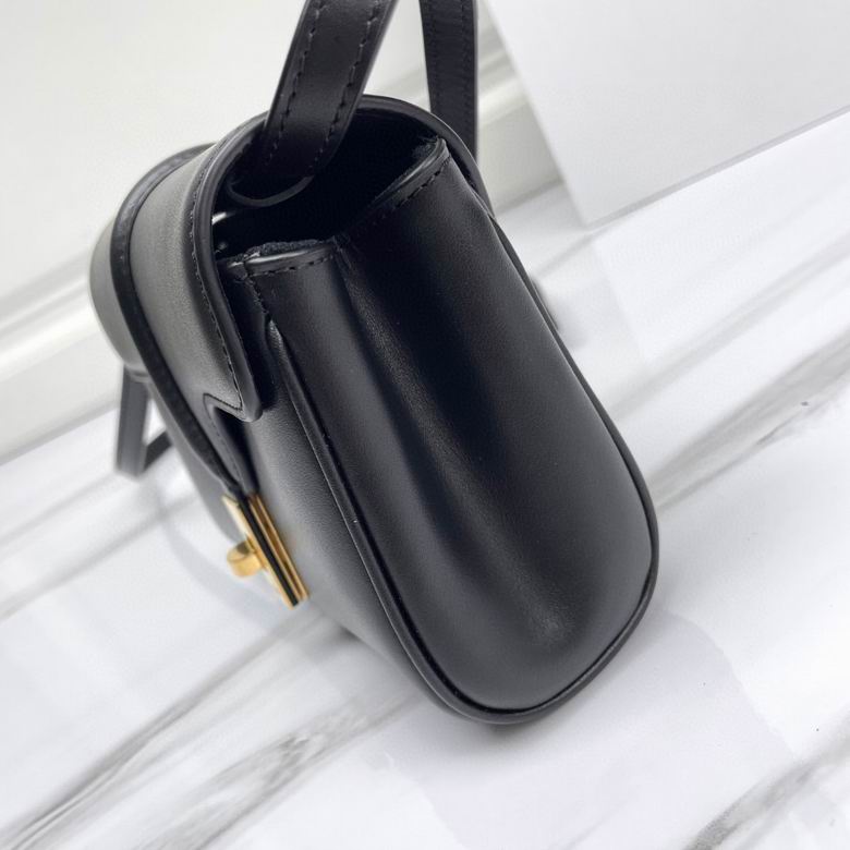 10L353 18X12.5X6cm YG 2色 3