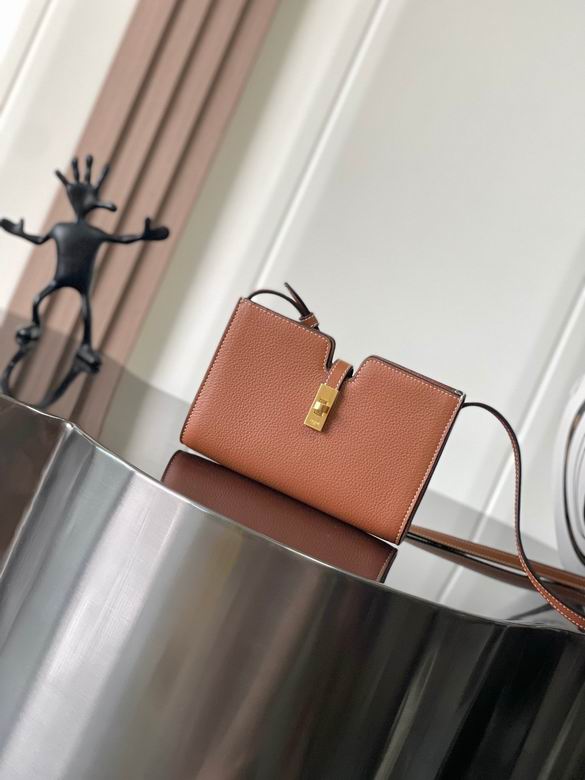 10M443 18X12X3.5cm YG 0