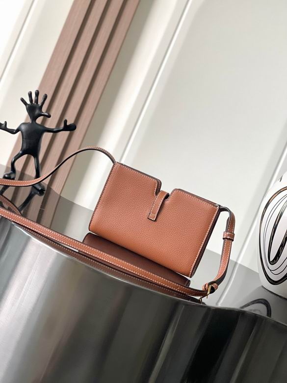 10M443 18X12X3.5cm YG 2