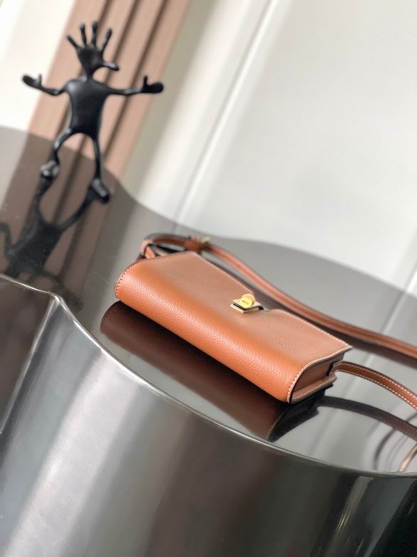 10M443 18X12X3.5cm YG 3