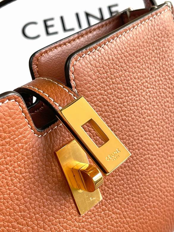 10M443 18X12X3.5cm YG 4