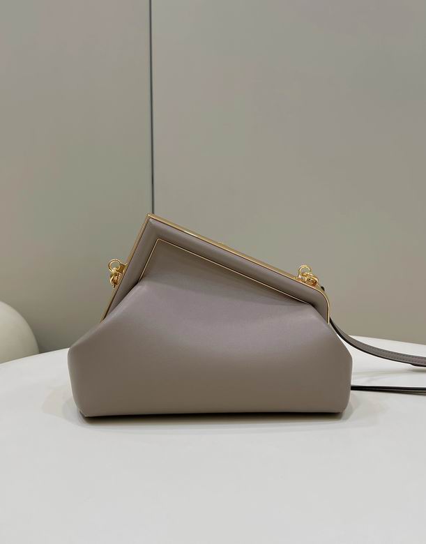 129m 26X9.5X18cm H 1 (2)