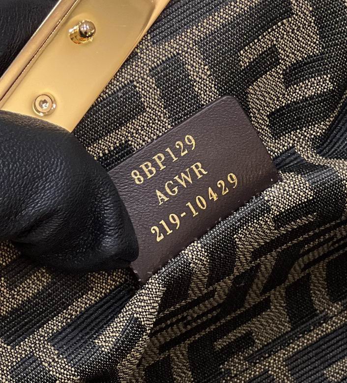 129m 26X9.5X18cm H 3 (8)