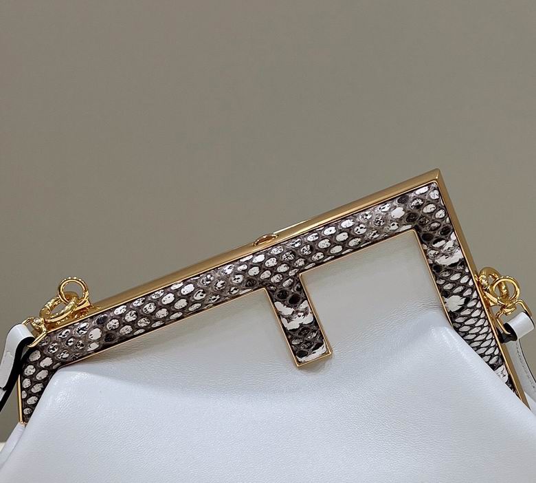 129m 26X9.5X18cm H 6 (4)