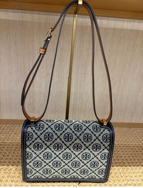 15.6X23X9cm 082006 TB 3色 2