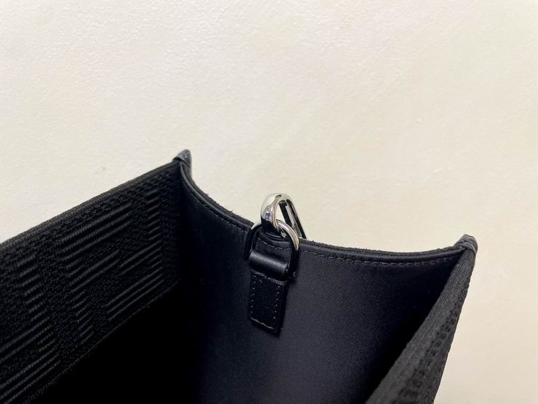 1521 35x17x31cm RF 5 (4)