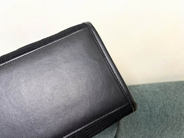 1521 35x17x31cm RF 5 (8)