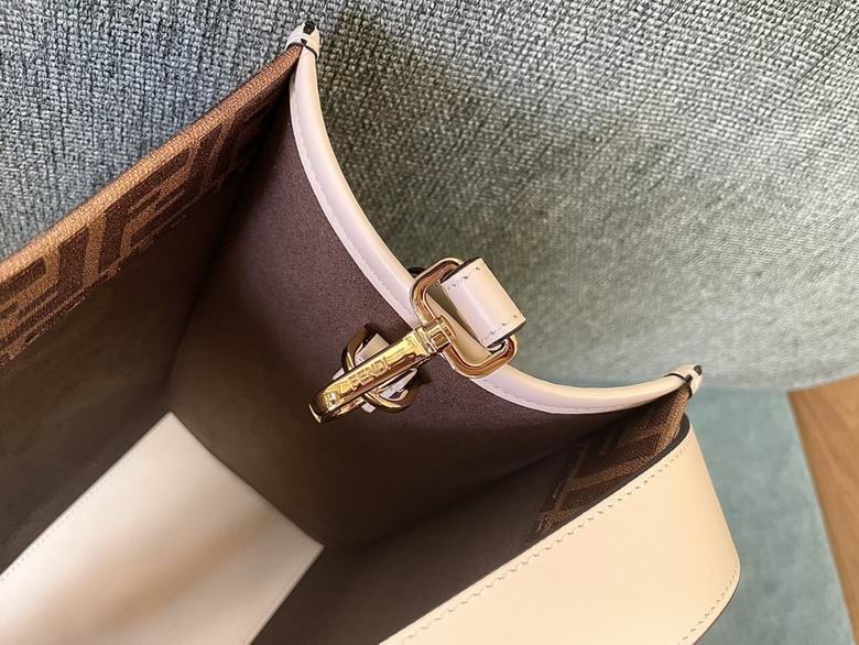 1521 35x31x17cm RF 1 (9)