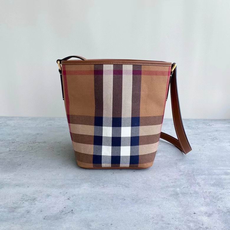 16X22X15.5cm 081609 IQ 0