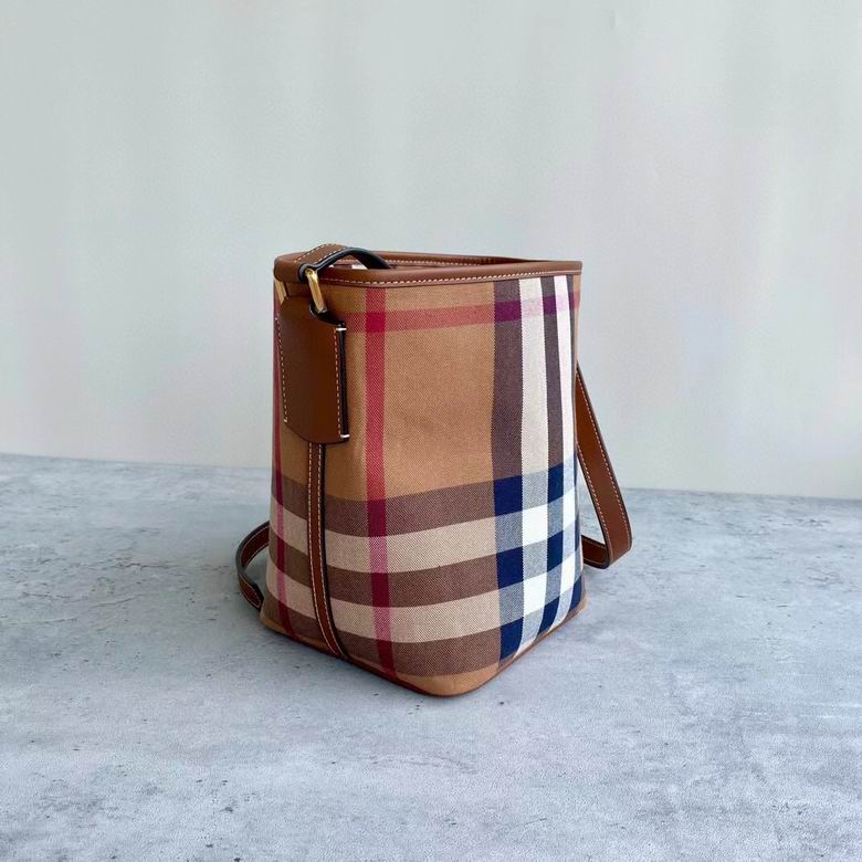 16X22X15.5cm 081609 IQ 2