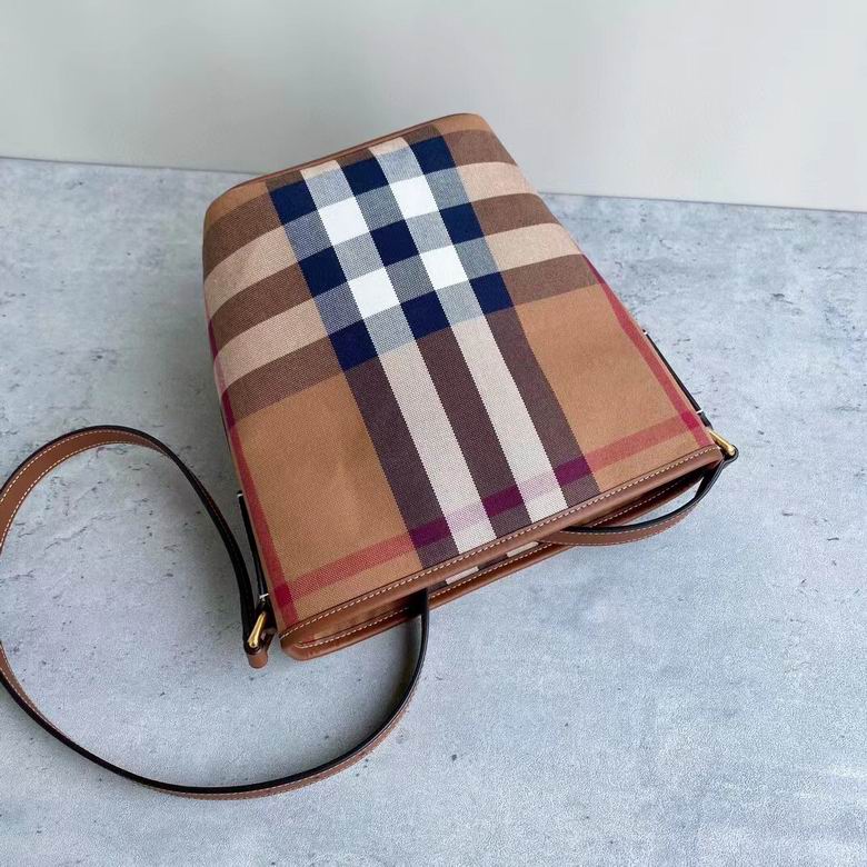 16X22X15.5cm 081609 IQ 3