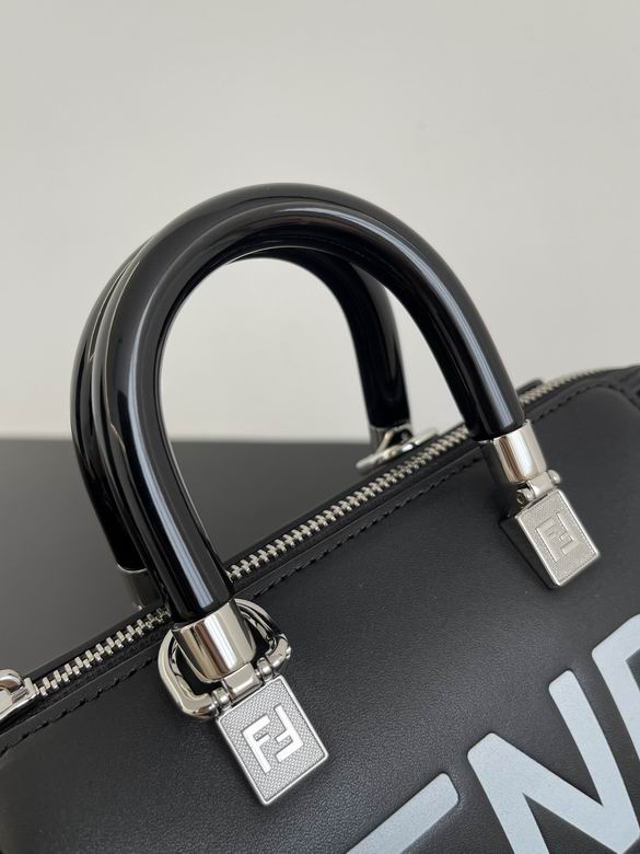 17X18X8cm 072506 H (3)