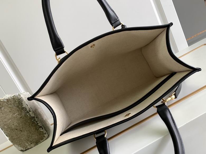 199742 35X22X7cm YG 7